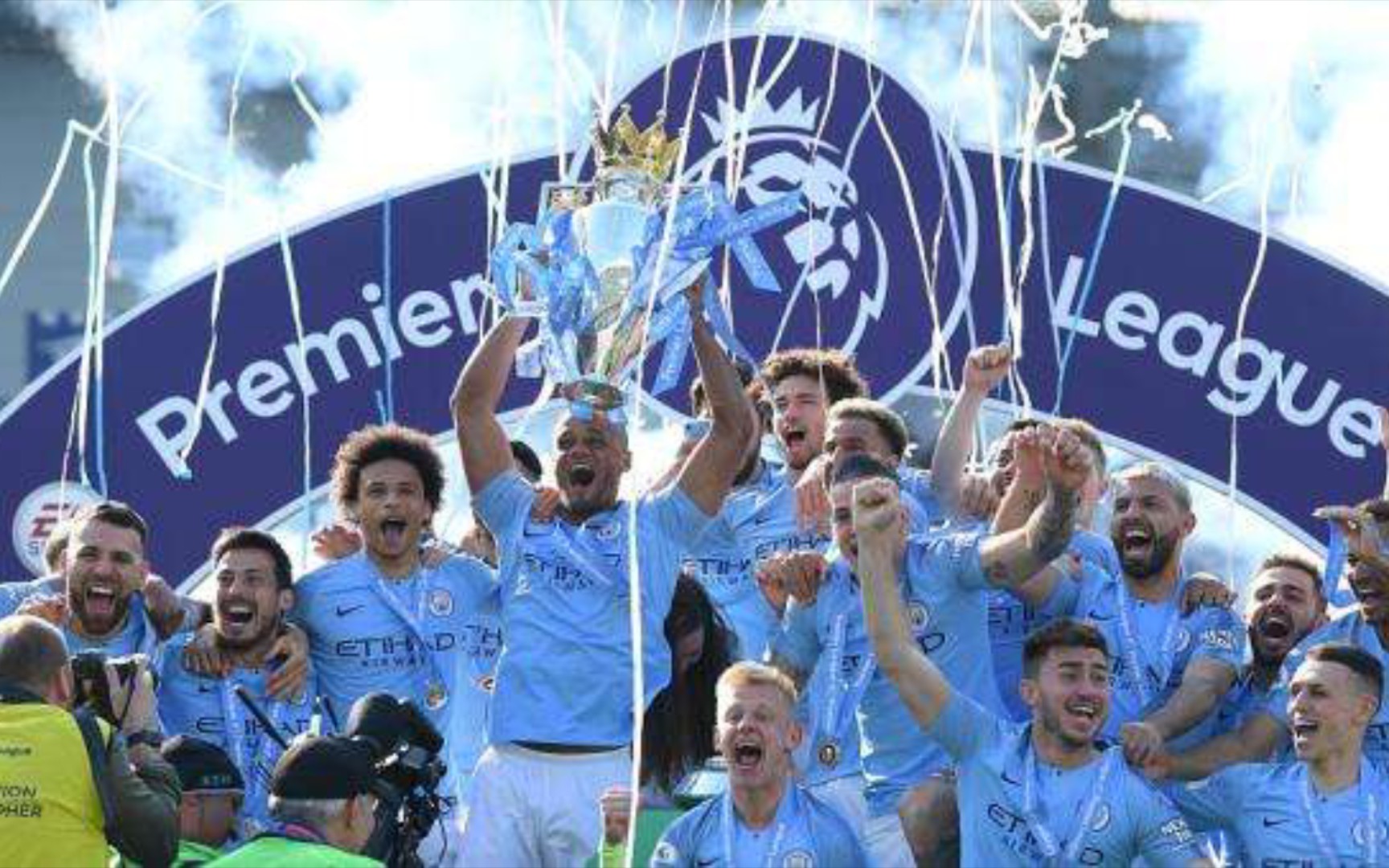 快讯模板 快讯模板